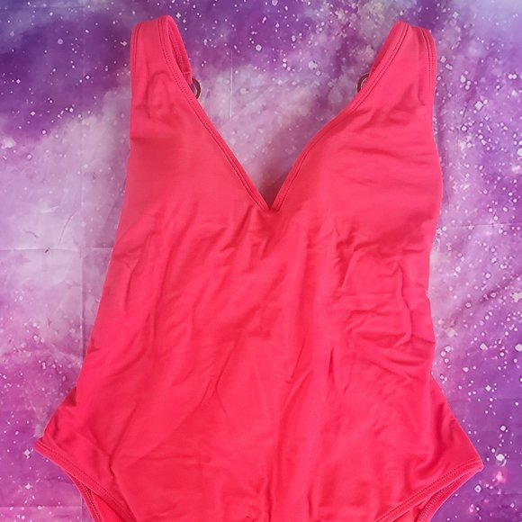 Red swimsuit - New York and Company - Picture 1 of 7